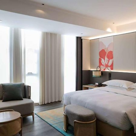 ホテル Ramada Yiyang Taojiang エクステリア 写真