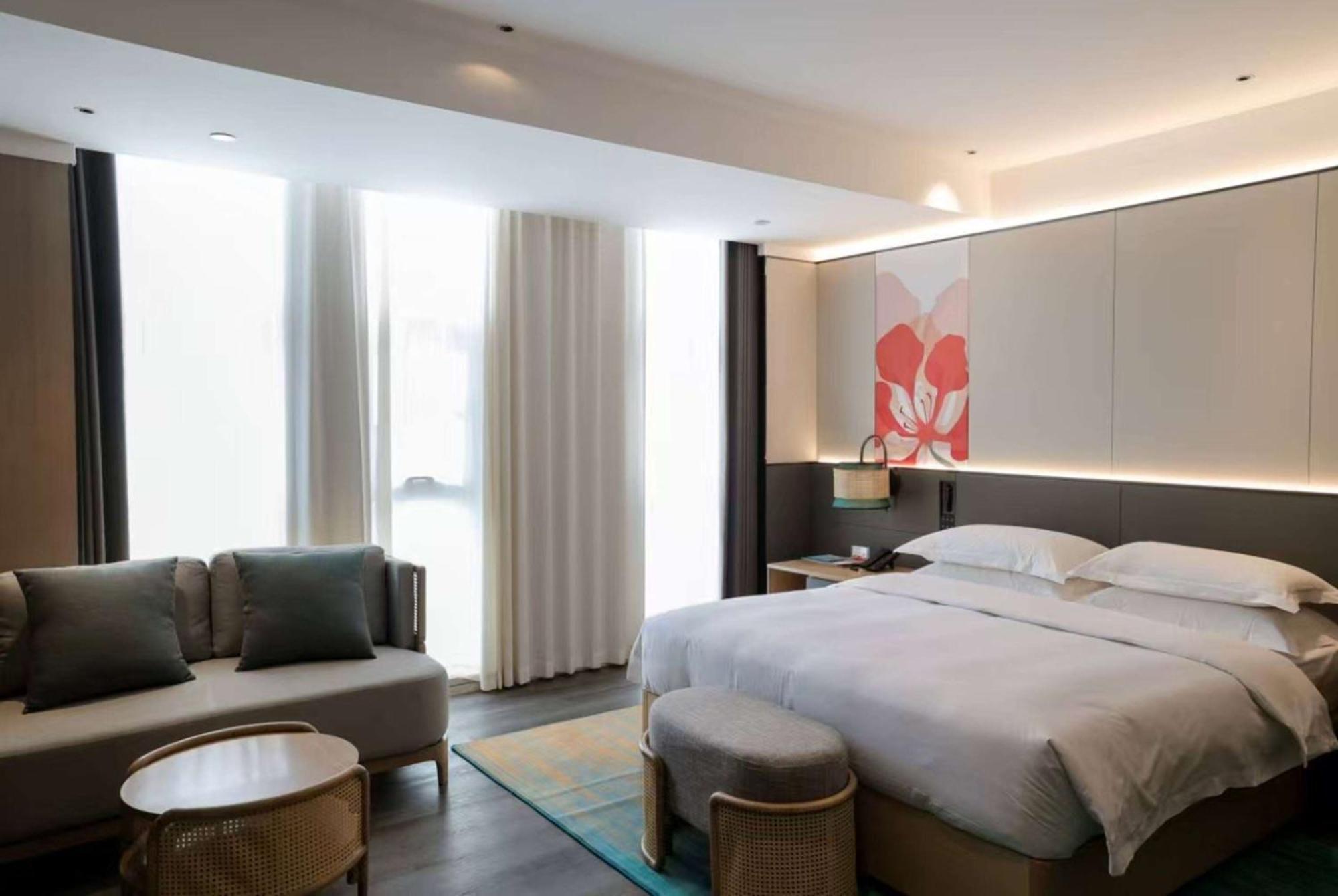 ホテル Ramada Yiyang Taojiang エクステリア 写真